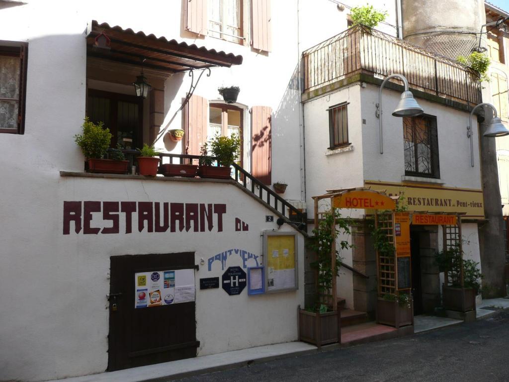 Hotel Restaurant Du Pont Vieux Camares Exterior photo